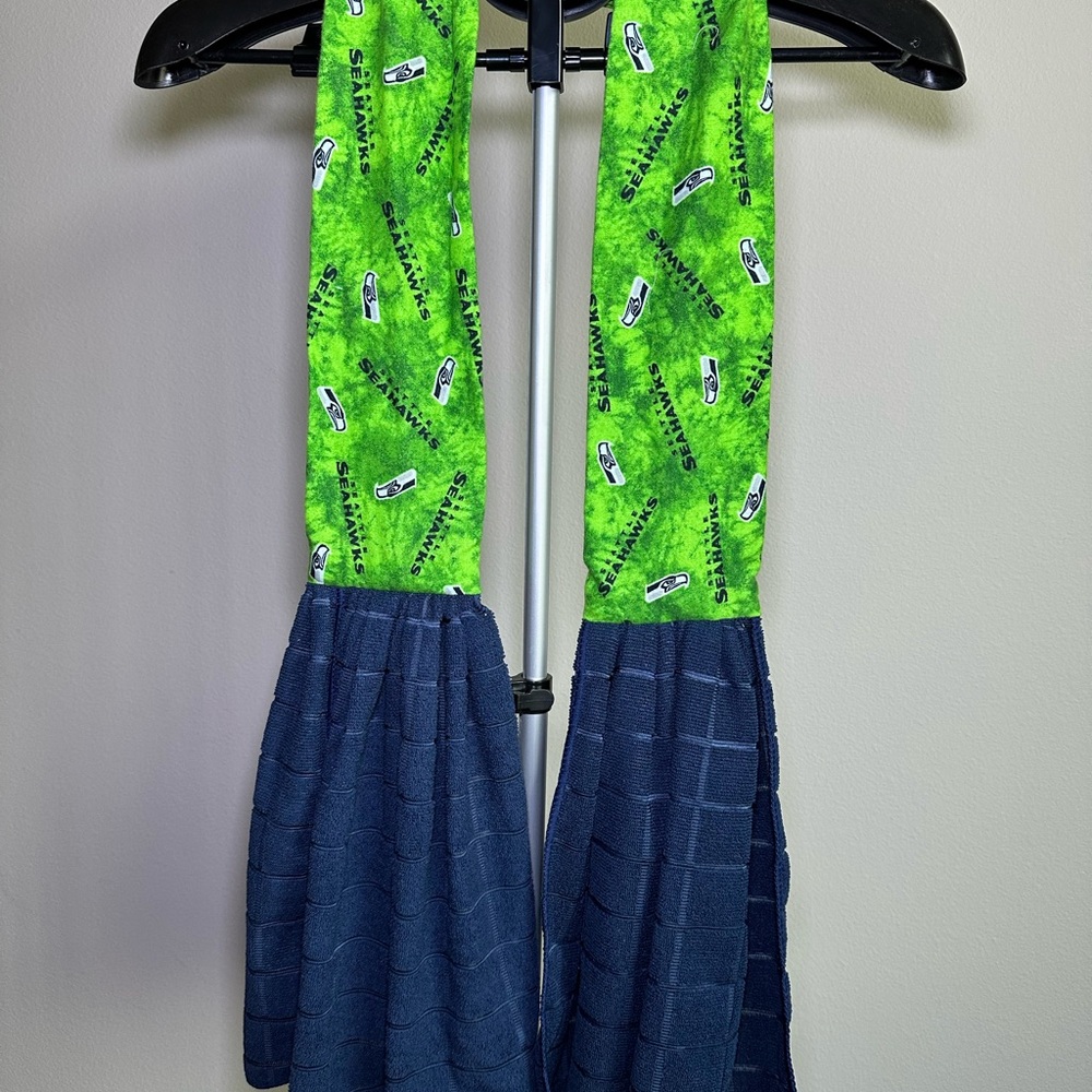 Green and Blue Hanging Kitchen Towel